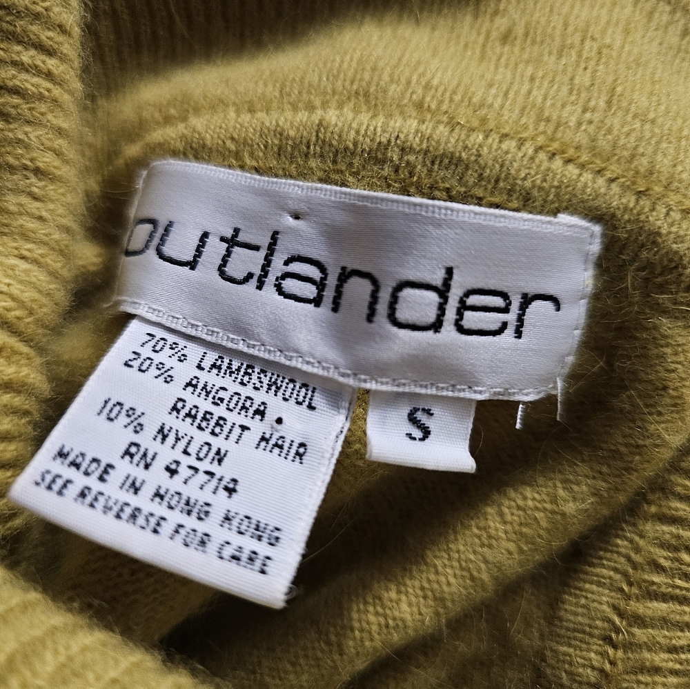 Outlander Green Sweater Dress - Picture 7 of 10